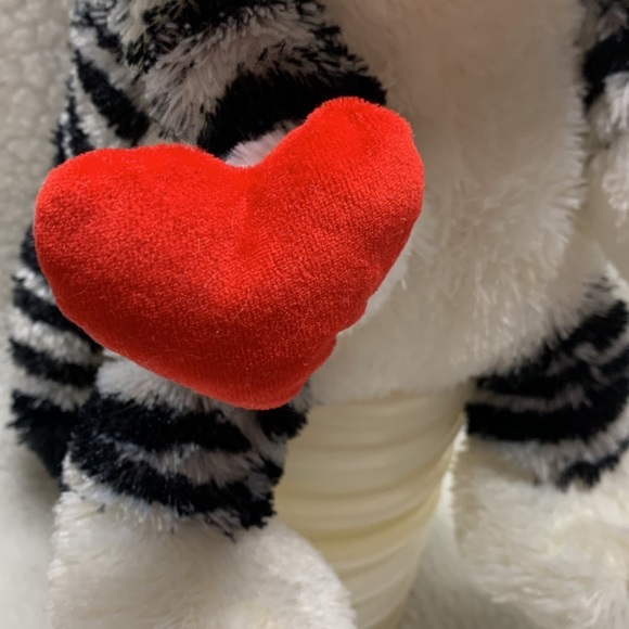 Hallmark Cat Animation Plush Leonardo the Talking Valentine 12" works - Picture 4 of 13